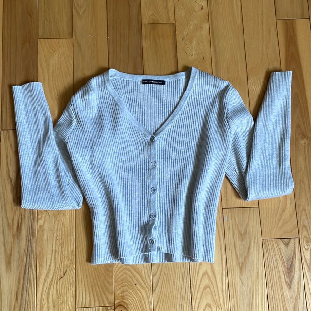 brandy melville sweater